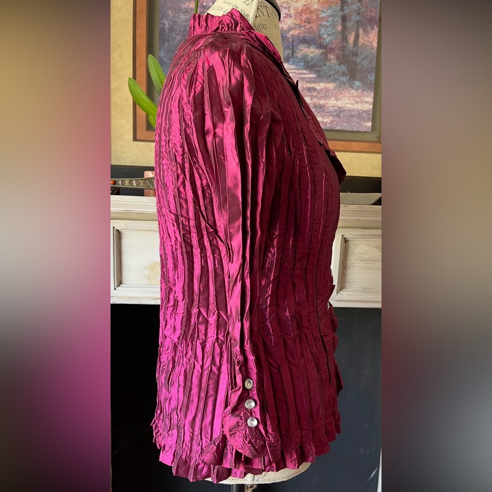 PIANO Maroon Iridescent Crinkle Blouse w/ Crystal Buttons Shawl Collar E… - Picture 6 of 12